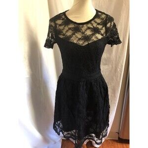 Wren Black Dress Lace Size Medium EUC